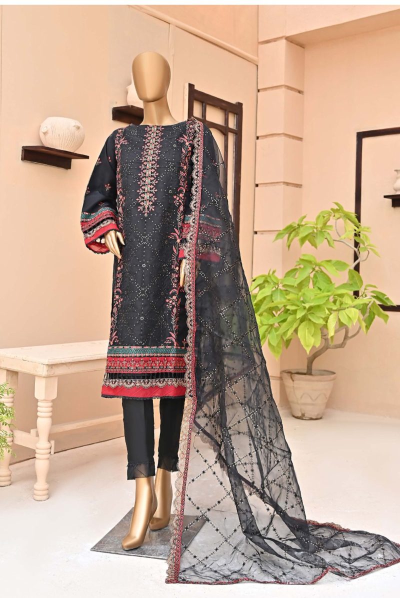 Chiffon Binsaeed size 40Available at Banarasi