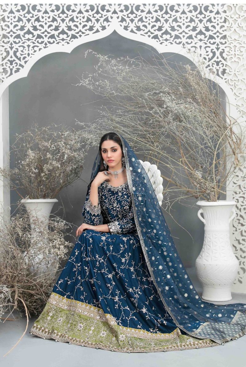 Zehra Ruhab Salwar Kameez - Image 3