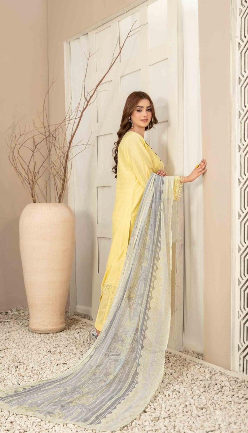 Tawakkal Stitched Fancy Embroidered Jacquard Lawn Shirt Designs - Image 3